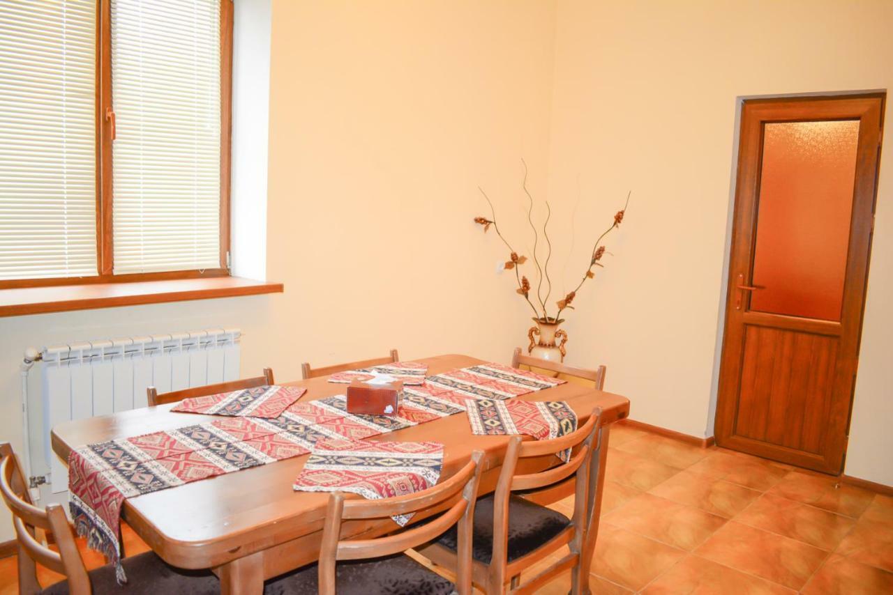 Guest House Nataly Yeghegnadzor 외부 사진